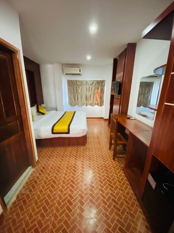 Lacasa Vang Vieng Hotel エクステリア 写真