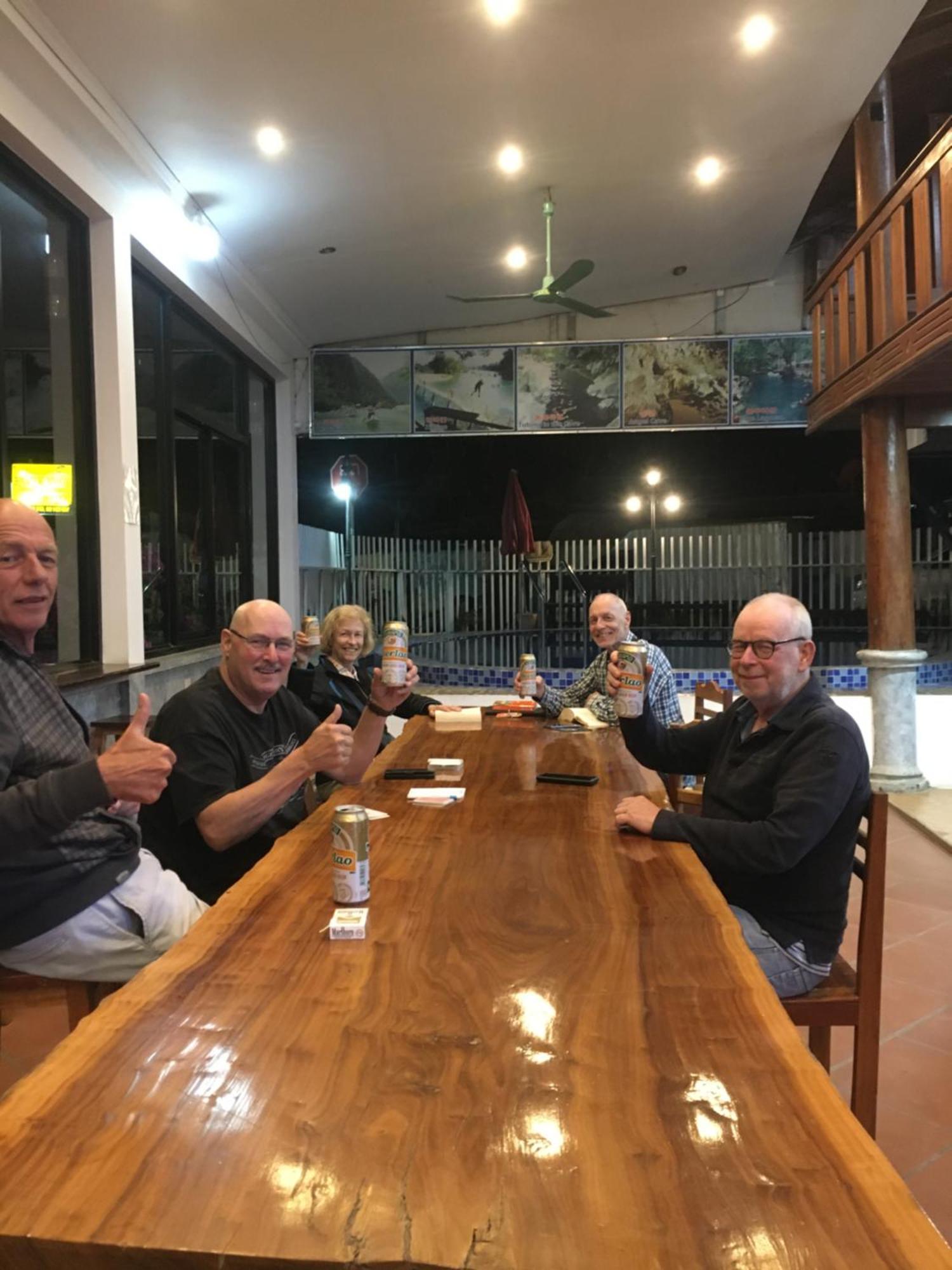 Lacasa Vang Vieng Hotel エクステリア 写真