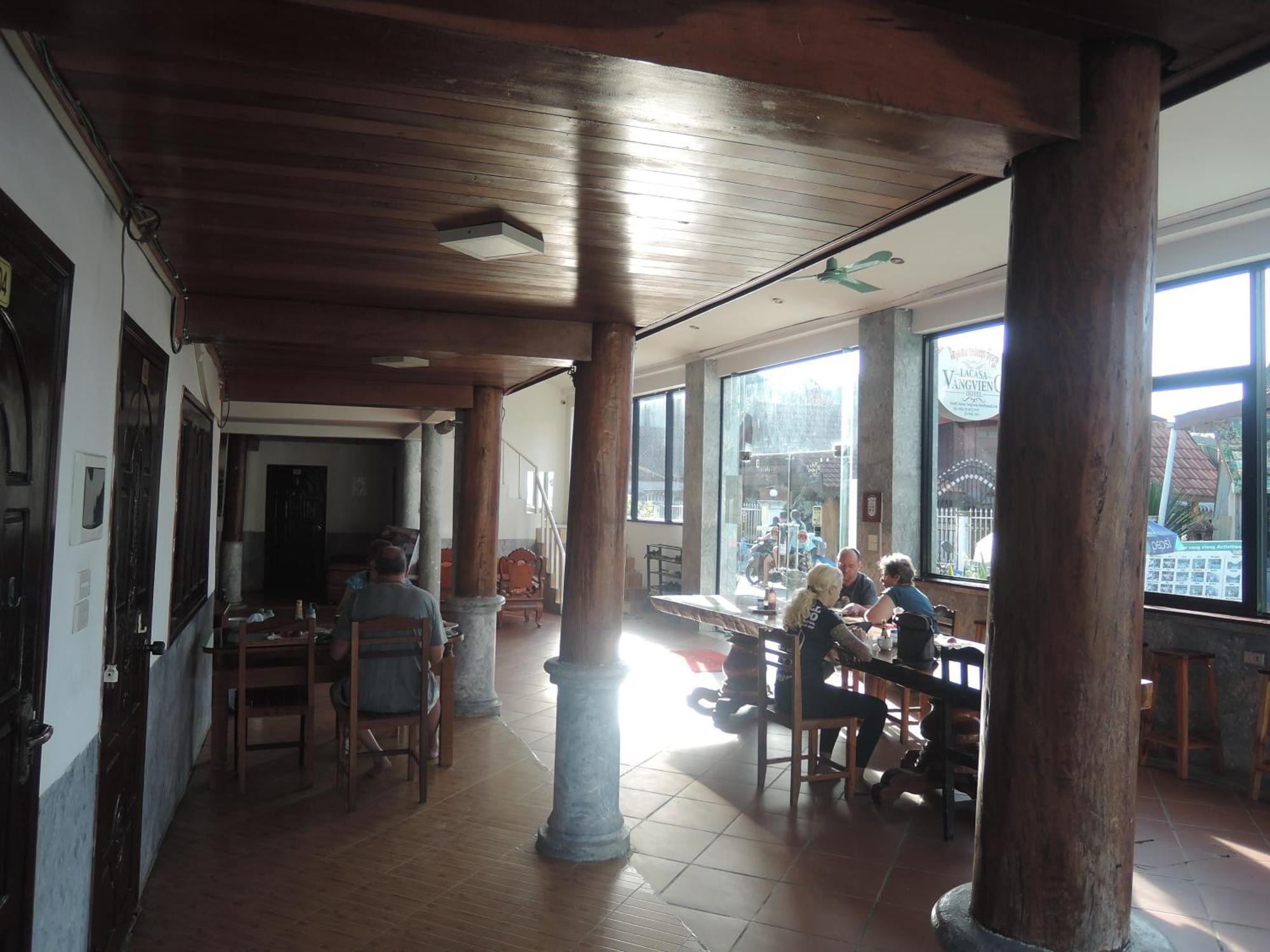 Lacasa Vang Vieng Hotel エクステリア 写真