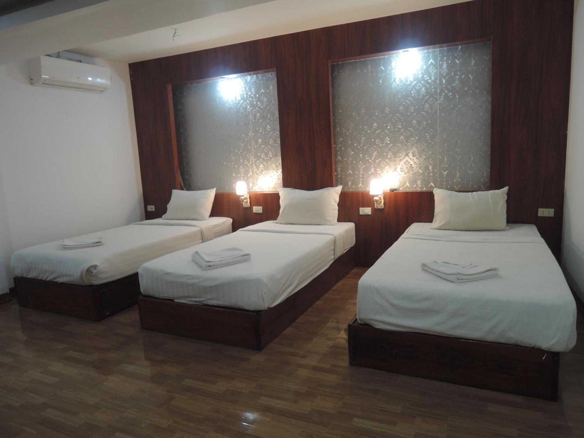 Lacasa Vang Vieng Hotel エクステリア 写真