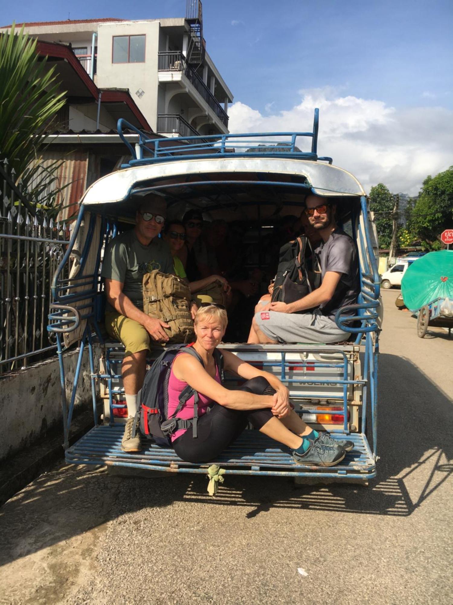 Lacasa Vang Vieng Hotel エクステリア 写真
